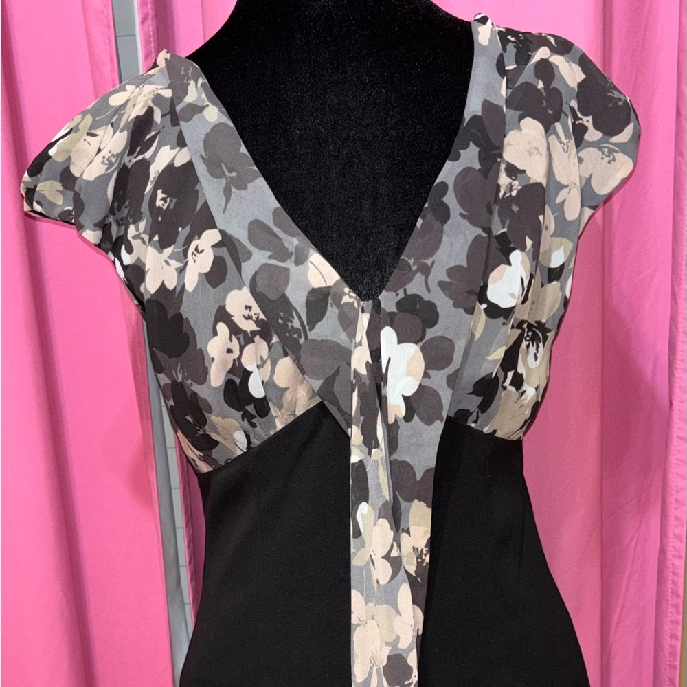 Express Black and Gray Floral V-Neck Dress